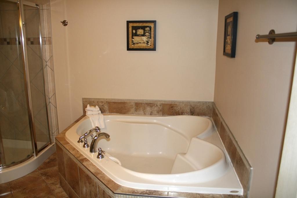 Relais St-Denis Hotell Saint-Sauveur-des-Monts Rum bild