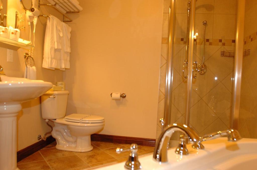 Relais St-Denis Hotell Saint-Sauveur-des-Monts Rum bild
